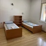 Glinska Hostel