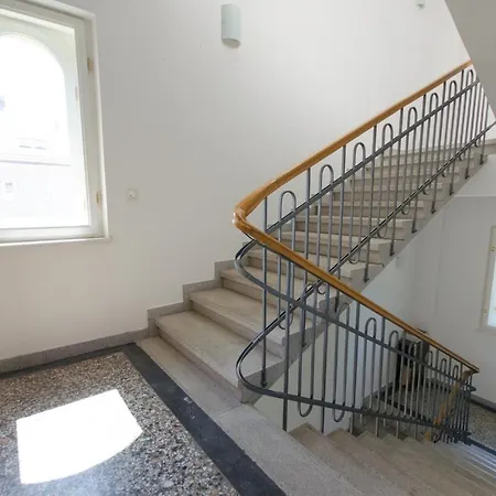 Glinska Hostel *