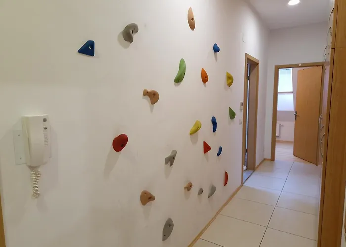 Glinska بيت شباب